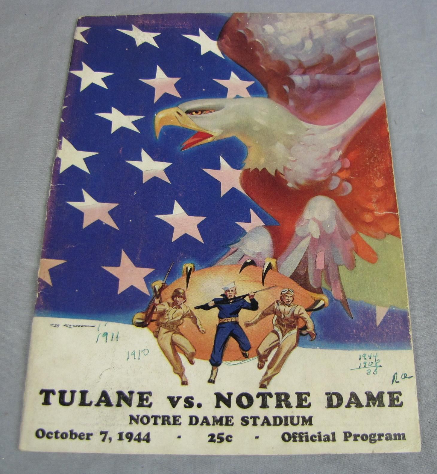 College Football Program: Notre Dame Fighting Irish vs. Tulane Green Wave (October 7, 1944)