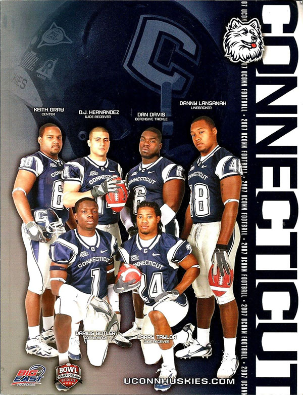 College Football Media Guide: Connecticut Huskies (2007)