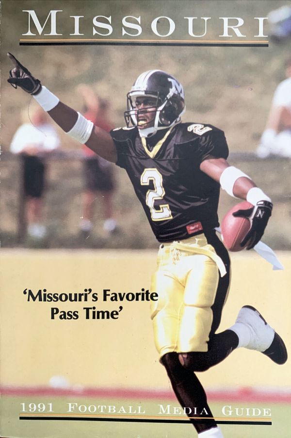 Ncaaf-media-guide 1991 mizz.jpg