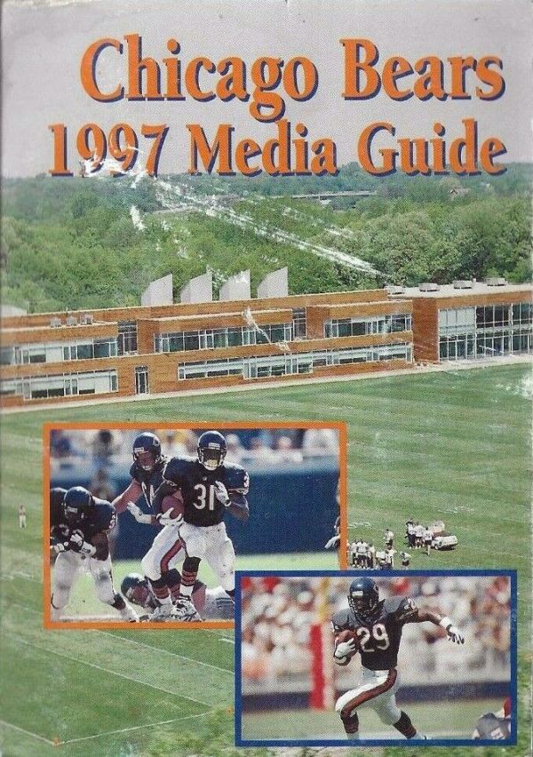 Nfl-media-guide chicago-bears 1997.jpg