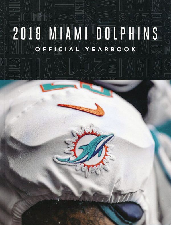 Nfl-yearbook miami-dolphins 2018.jpg