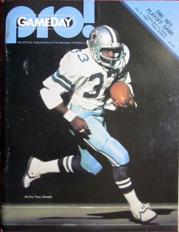 Nfl-game-program 1982-01-02 tam-dal.jpg