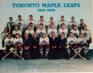 Nhl-team-photo toronto-maple-leafs-1955-56.jpg