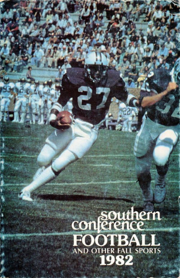 Ncaaf-media-guide 1982 socon.jpg