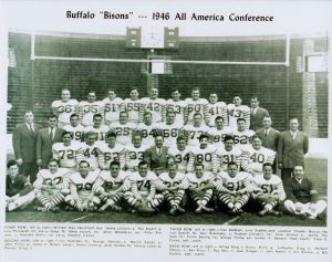 Aafc-team-photo buffalo-bisons 1946.jpg