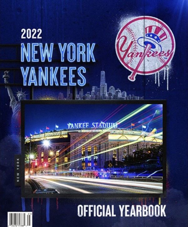 Mlb-yearbook new-york-yankees 2022.jpg