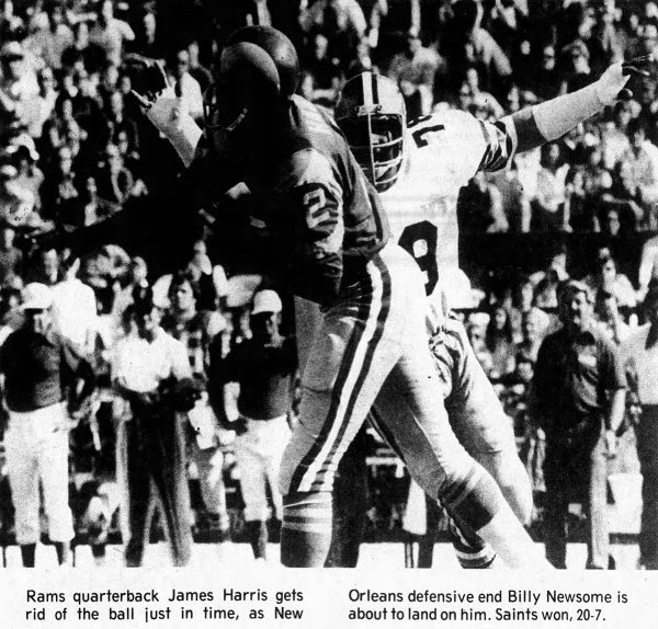 1974 New Orleans Saints press photo (James Harris & Billy Newsome, 1974)