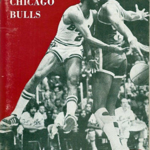 1973-74 Chicago Bulls media guide/yearbook