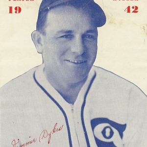 MLB Media Guide: Chicago White Sox (1942)