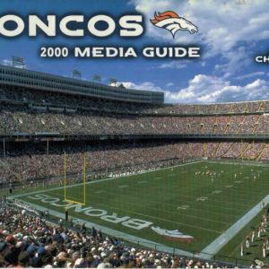2000 Denver Broncos media guide000
