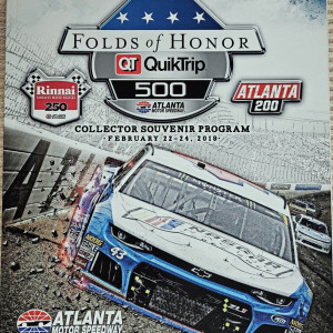2019 Folds of Honor QuikTrip 500 program