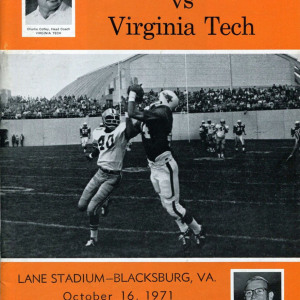 ncaaf-program_1971-10-16_wm-vt