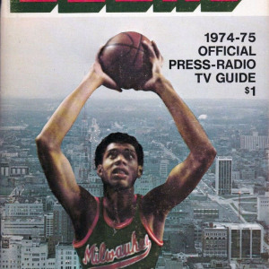 1974-75 Milwaukee Bucks media guide