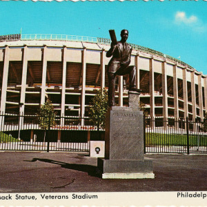 Veterans-Stadium-postcard_4